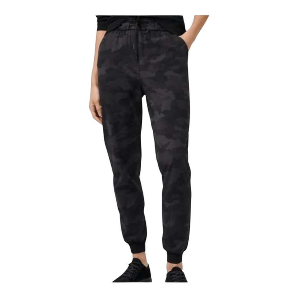 Lululemon Align Black and Grey Camo Joggers Size 8